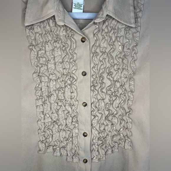 Orvis Ruffle Front Button Down Blouse Tan | Size 12 - Picture 3 of 5